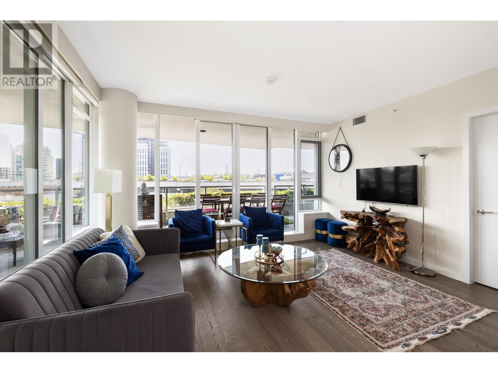 202 768 Arthur Erickson Place, West Vancouver, British Columbia  V7T 0B6 - Photo 6 - R2790023