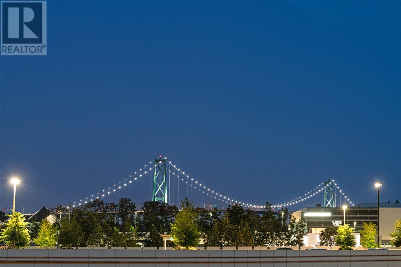 202 768 Arthur Erickson Place, West Vancouver, British Columbia  V7T 0B6 - Photo 13 - R2790023