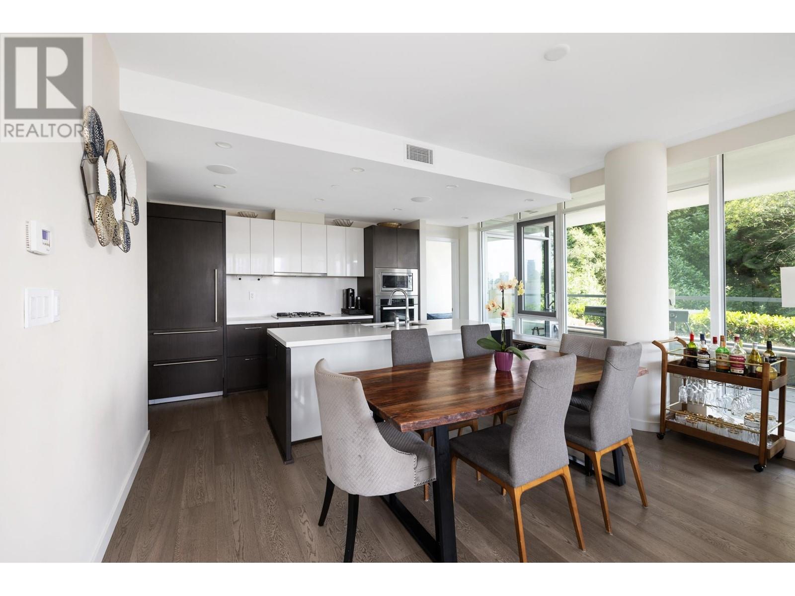 202 768 Arthur Erickson Place, West Vancouver, British Columbia  V7T 0B6 - Photo 8 - R2790023