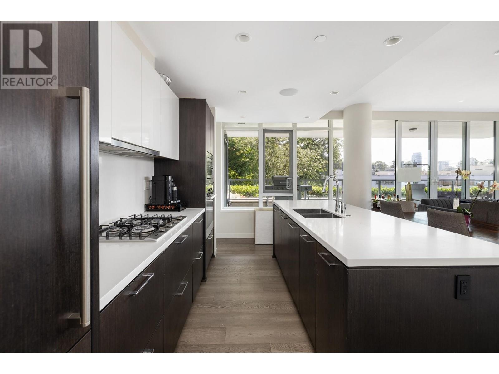 202 768 Arthur Erickson Place, West Vancouver, British Columbia  V7T 0B6 - Photo 9 - R2790023