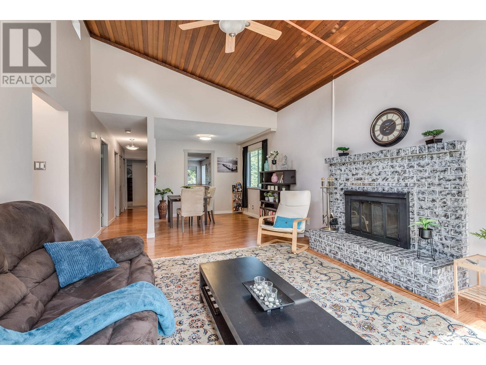 591 Riverside Drive, North Vancouver, British Columbia  V7H 1V2 - Photo 4 - R2820080