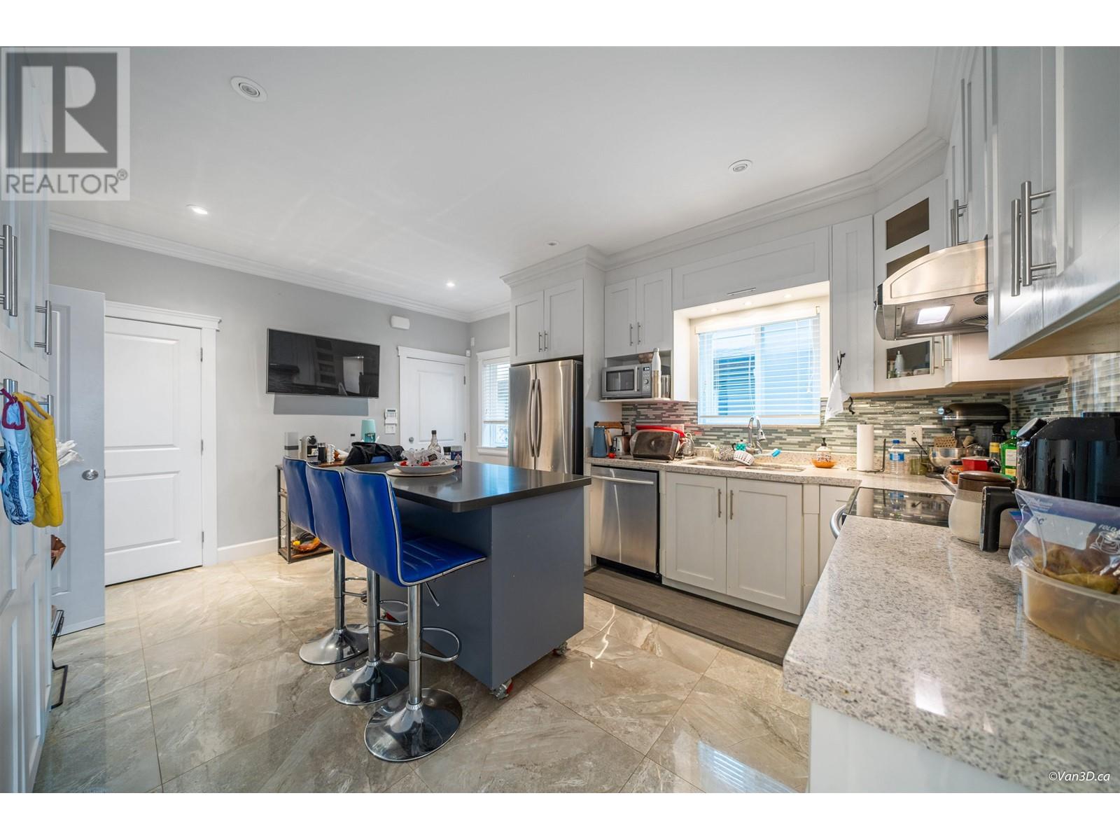7753 Wedgewood Street, Burnaby, British Columbia  V5E 2E5 - Photo 9 - R2823452