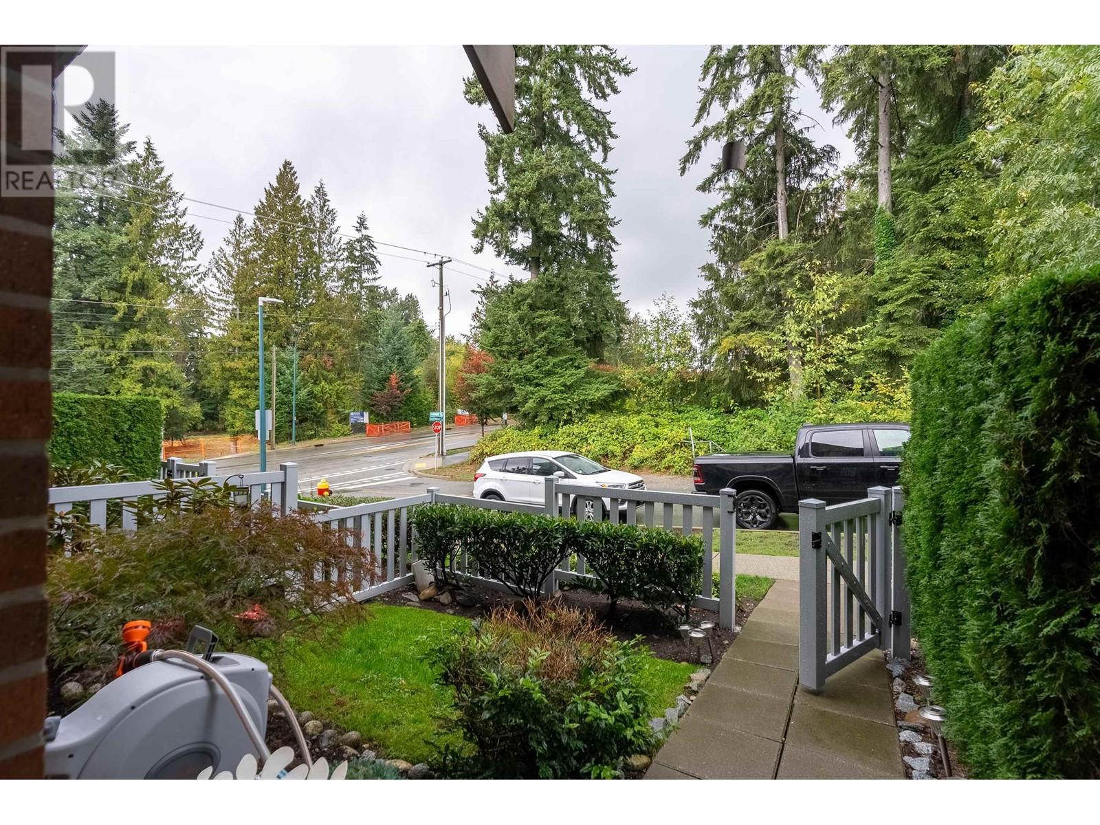 61 1338 Hames Crescent, Coquitlam, British Columbia  V3E 0J2 - Photo 3 - R2824747