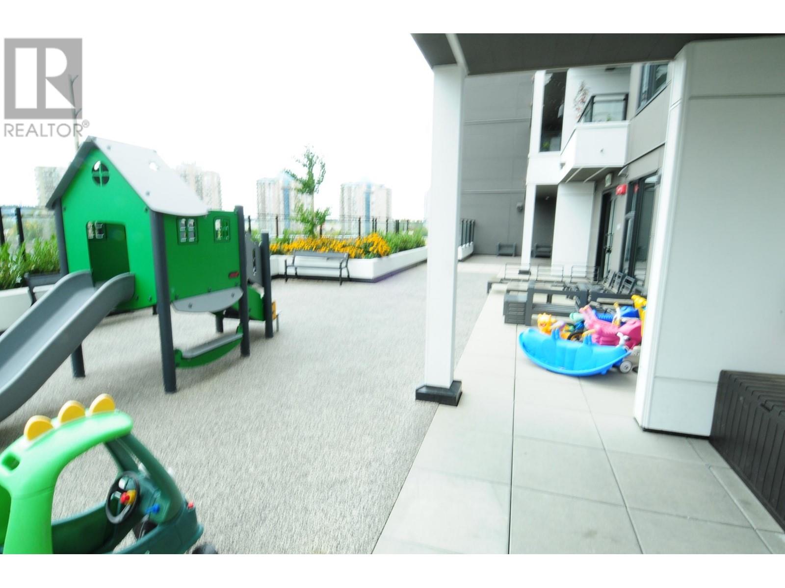 307 1012 Auckland Street, New Westminster, British Columbia  V3M 0M3 - Photo 5 - R2820989