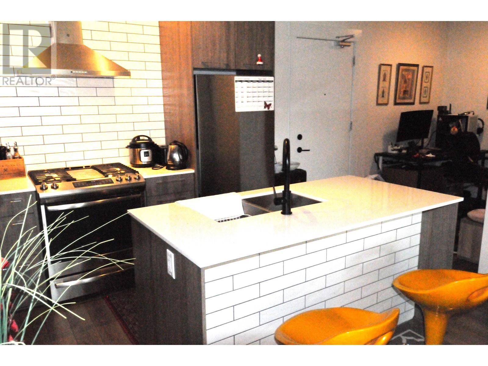 307 1012 Auckland Street, New Westminster, British Columbia  V3M 0M3 - Photo 11 - R2820989