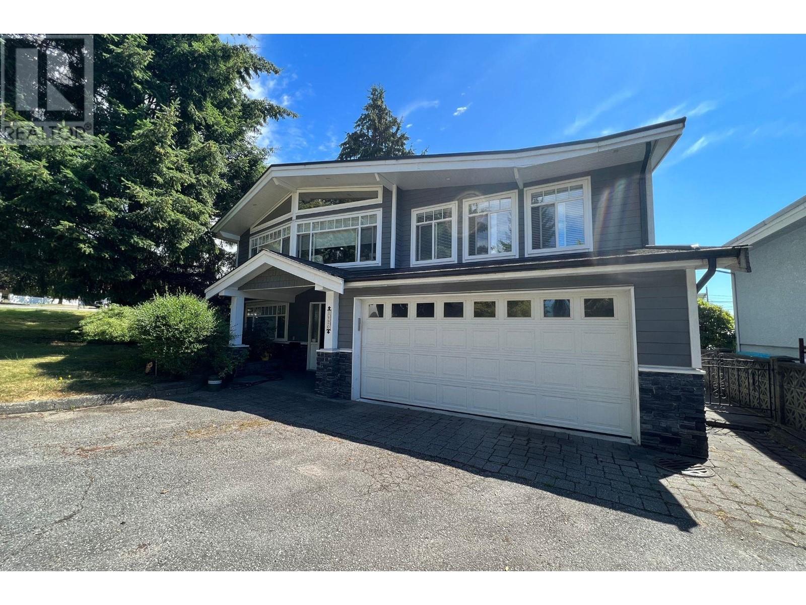 19xx Fell Avenue, Burnaby, British Columbia  V5B 3Z6 - Photo 2 - R2809028