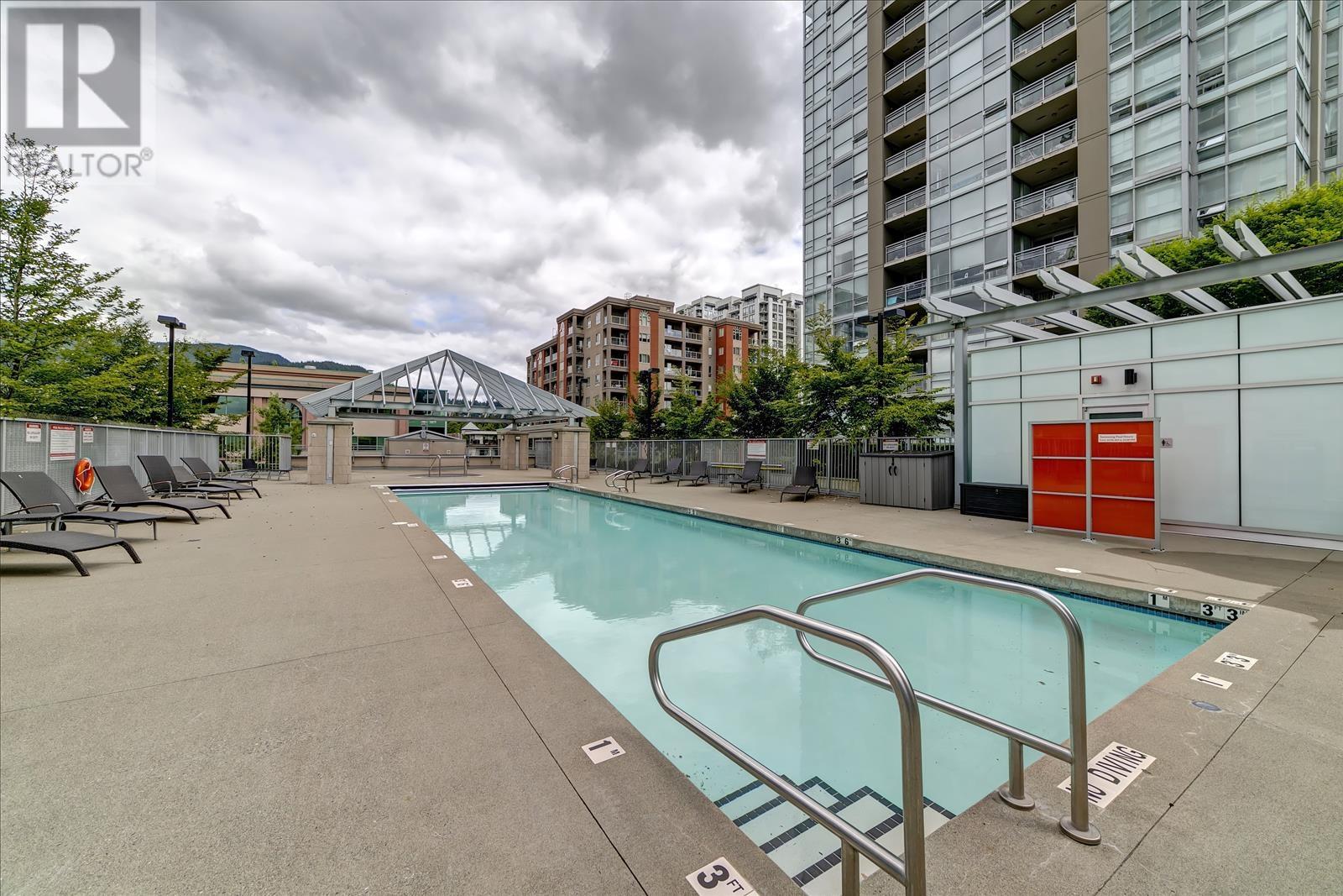 805 2968 Glen Drive, Coquitlam, British Columbia  V3B 0C4 - Photo 15 - R2824797