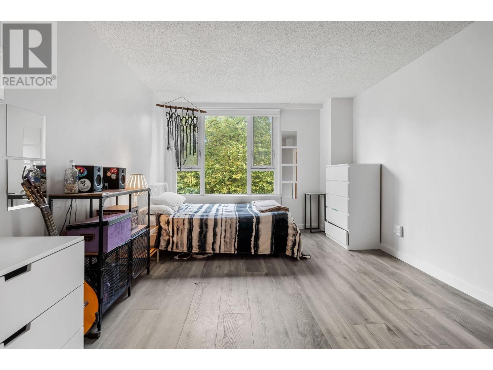 401 5790 Patterson Avenue, Burnaby, British Columbia  V5H 4H6 - Photo 8 - R2824822