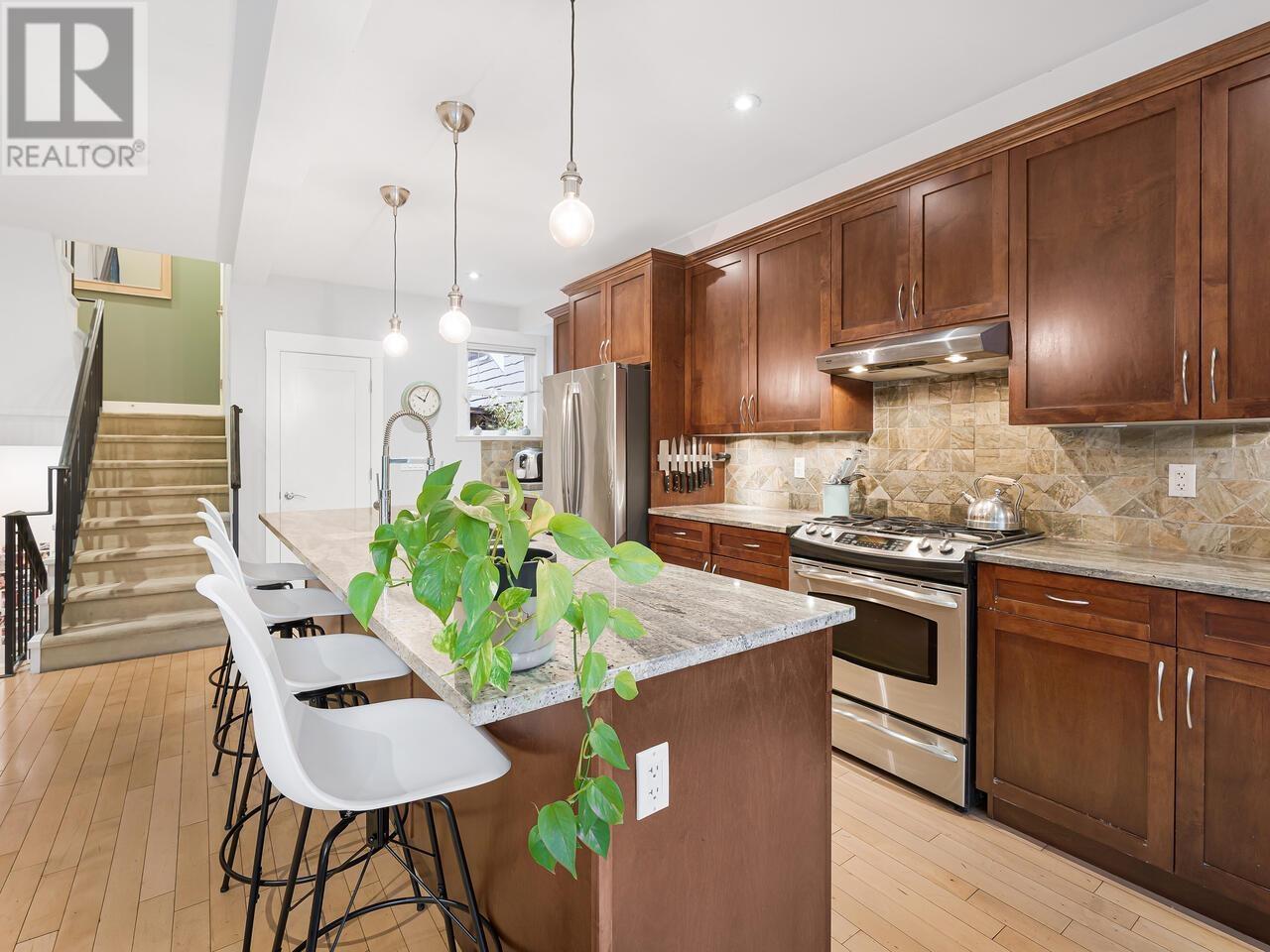 1610 St. Andrews Avenue, North Vancouver, British Columbia  V7L 3L6 - Photo 8 - R2824843
