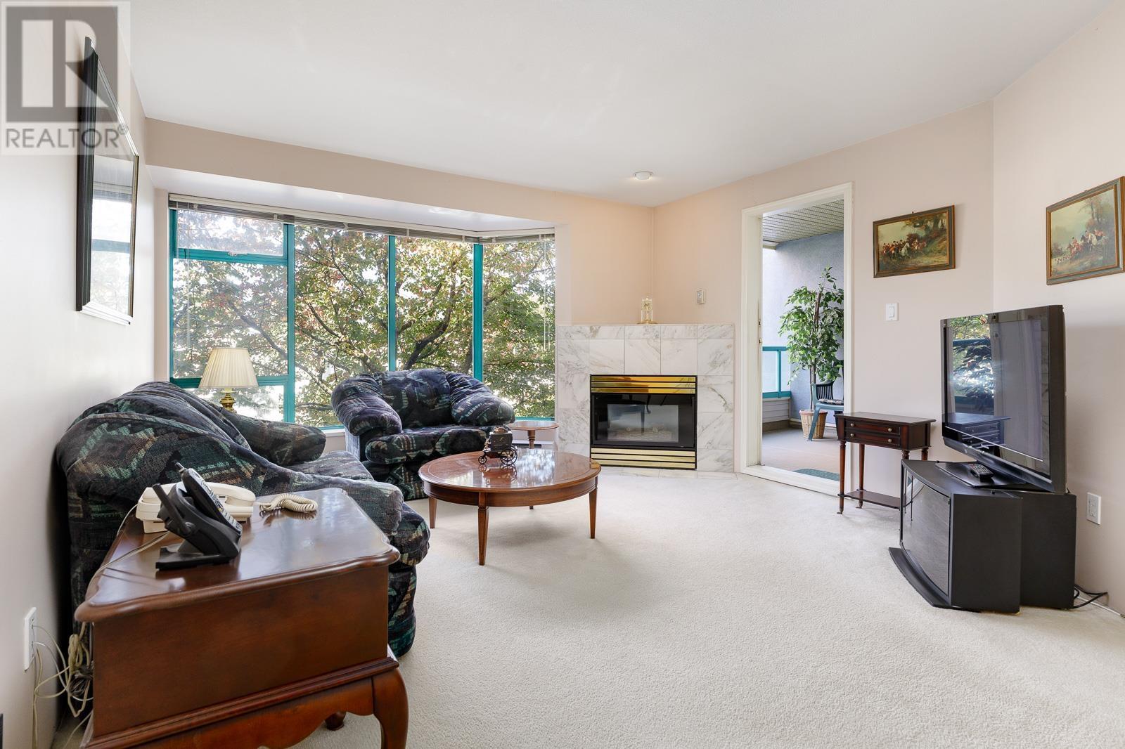 208 1966 Coquitlam Avenue, Port Coquitlam, British Columbia  V3B 7P8 - Photo 4 - R2824861