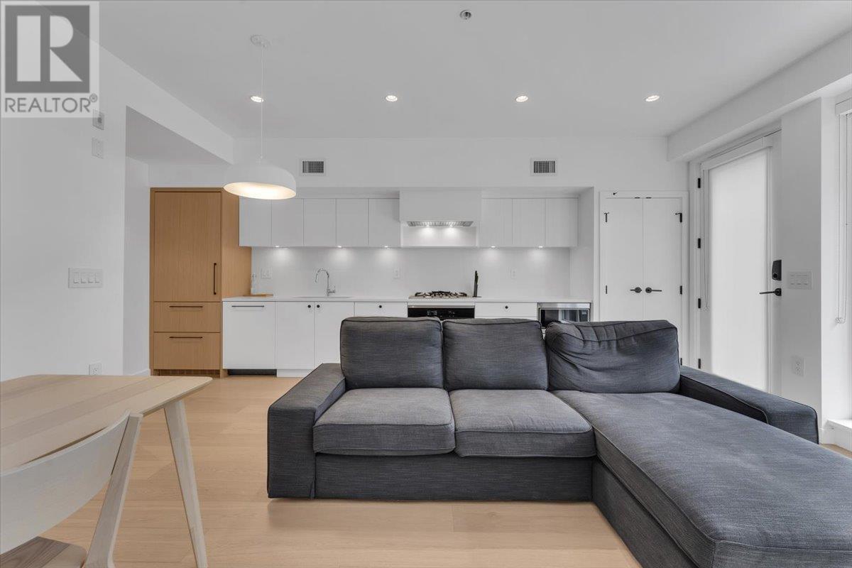 86 W King Edward Avenue, Vancouver, British Columbia  V5Y 0N6 - Photo 4 - R2824891