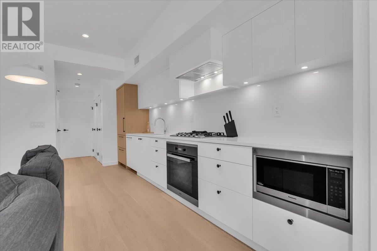 86 W King Edward Avenue, Vancouver, British Columbia  V5Y 0N6 - Photo 8 - R2824891