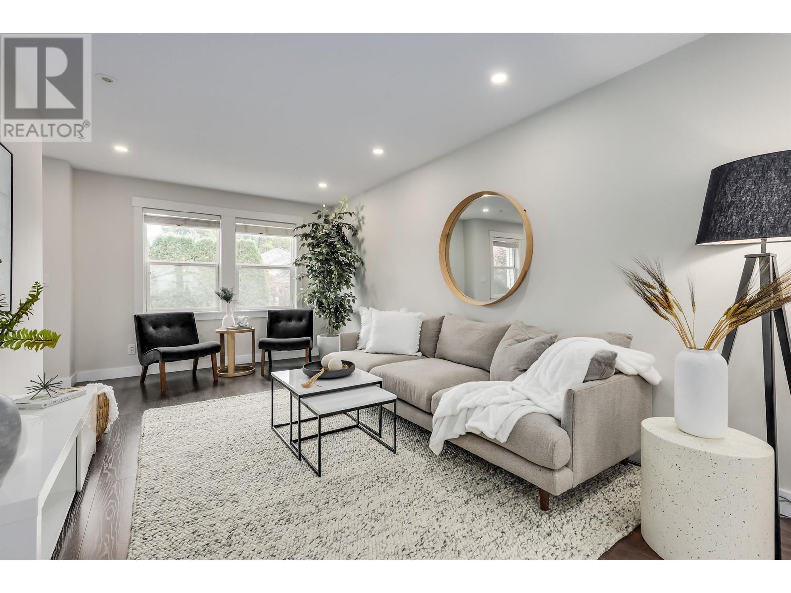 37 1260 Riverside Drive, Port Coquitlam, British Columbia  V3B 8C7 - Photo 2 - R2824908