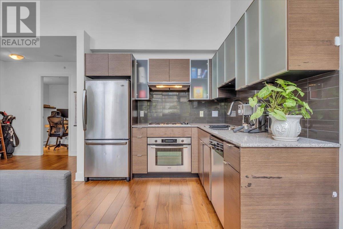 411 988 Richards Street, Vancouver, British Columbia  V6B 8R2 - Photo 10 - R2824912