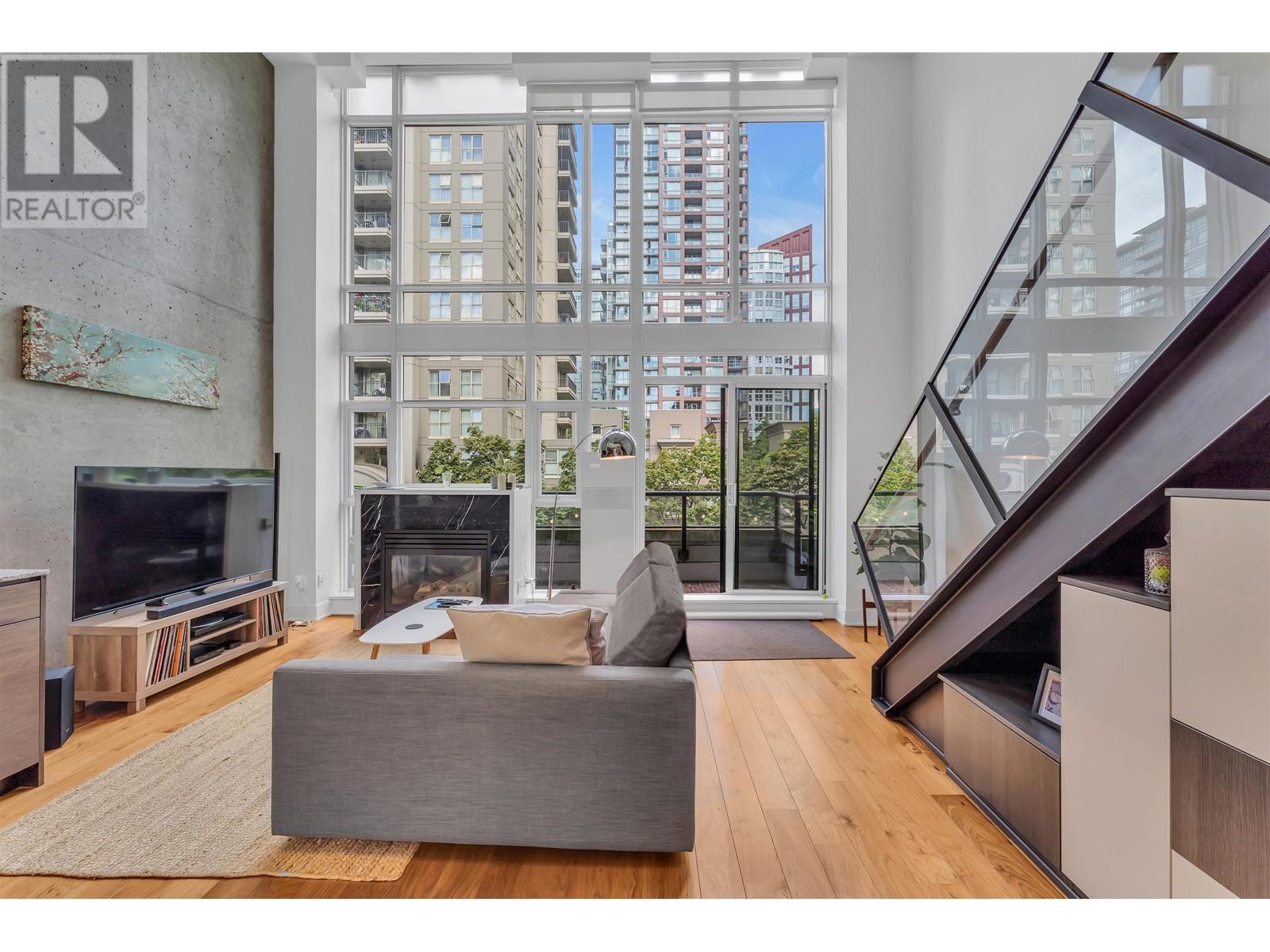 411 988 Richards Street, Vancouver, British Columbia  V6B 8R2 - Photo 4 - R2824912