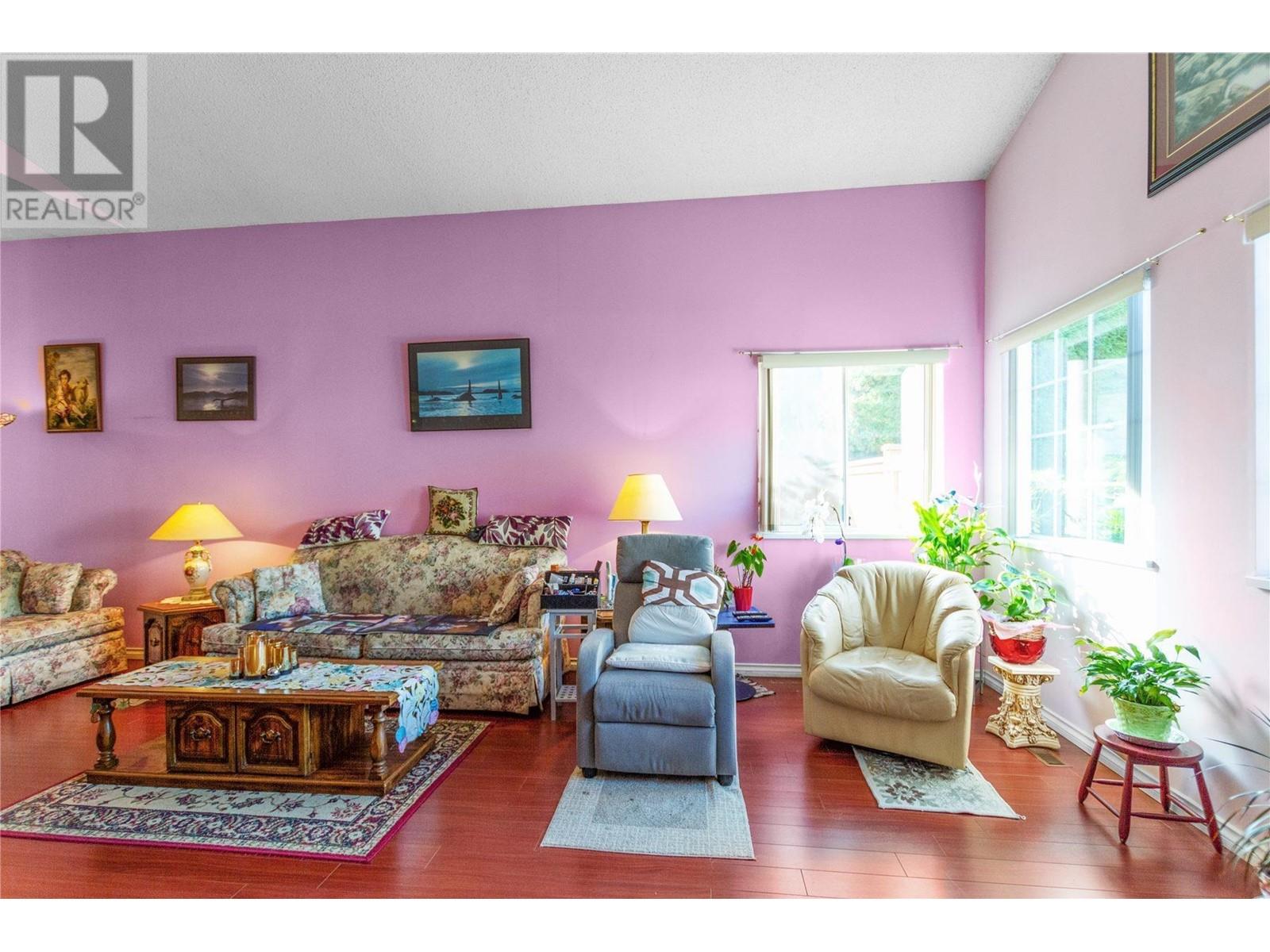 22440 Morse Crescent, Maple Ridge, British Columbia  V2X 0K8 - Photo 3 - R2824841