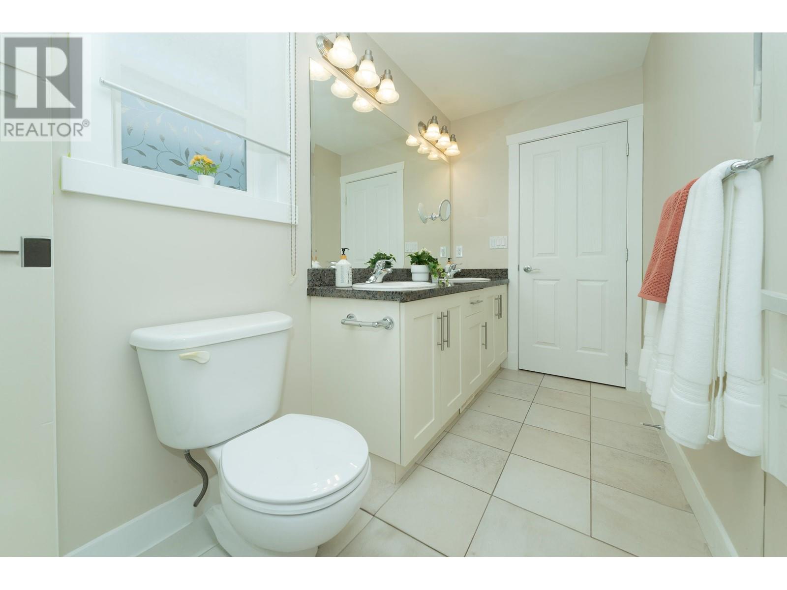 22906 Gilbert Drive, Maple Ridge, British Columbia  V4R 0C4 - Photo 16 - R2824844