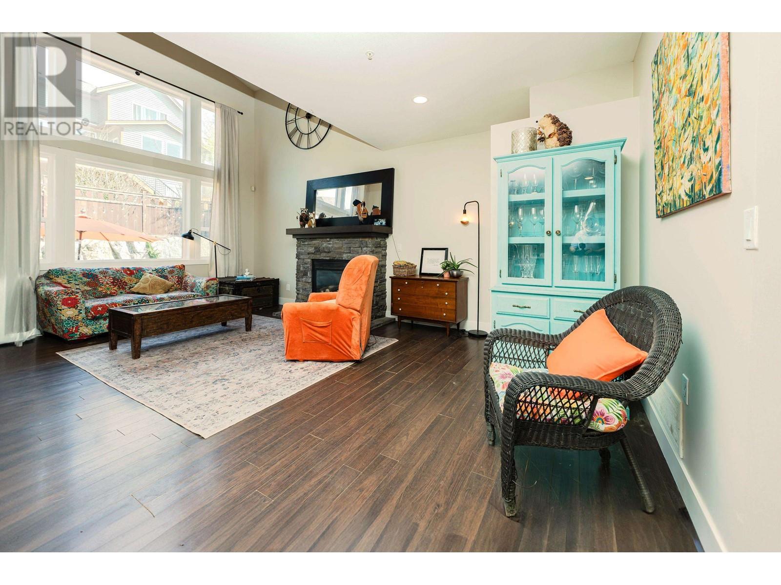 22906 Gilbert Drive, Maple Ridge, British Columbia  V4R 0C4 - Photo 6 - R2824844