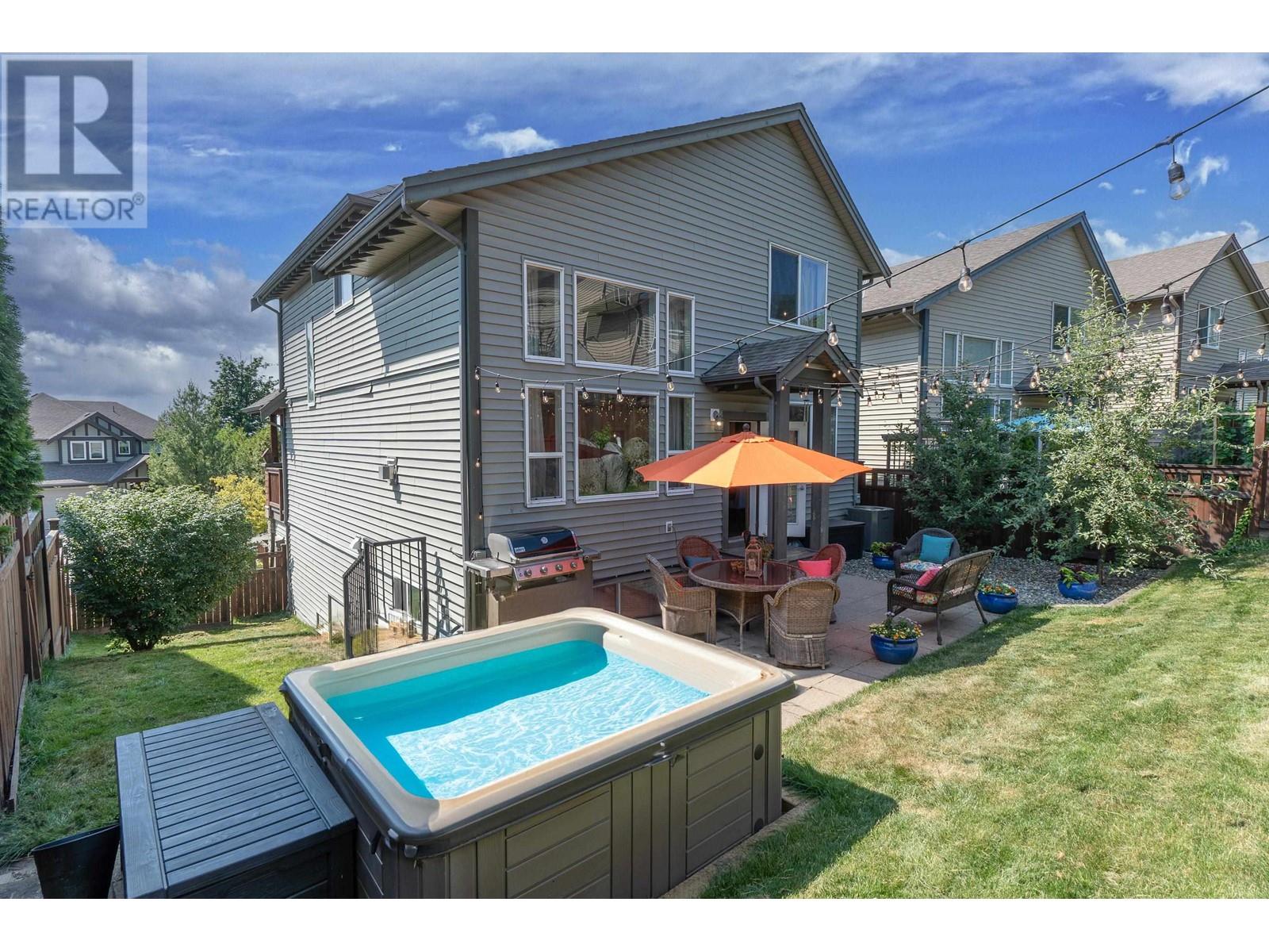 22906 Gilbert Drive, Maple Ridge, British Columbia  V4R 0C4 - Photo 8 - R2824844