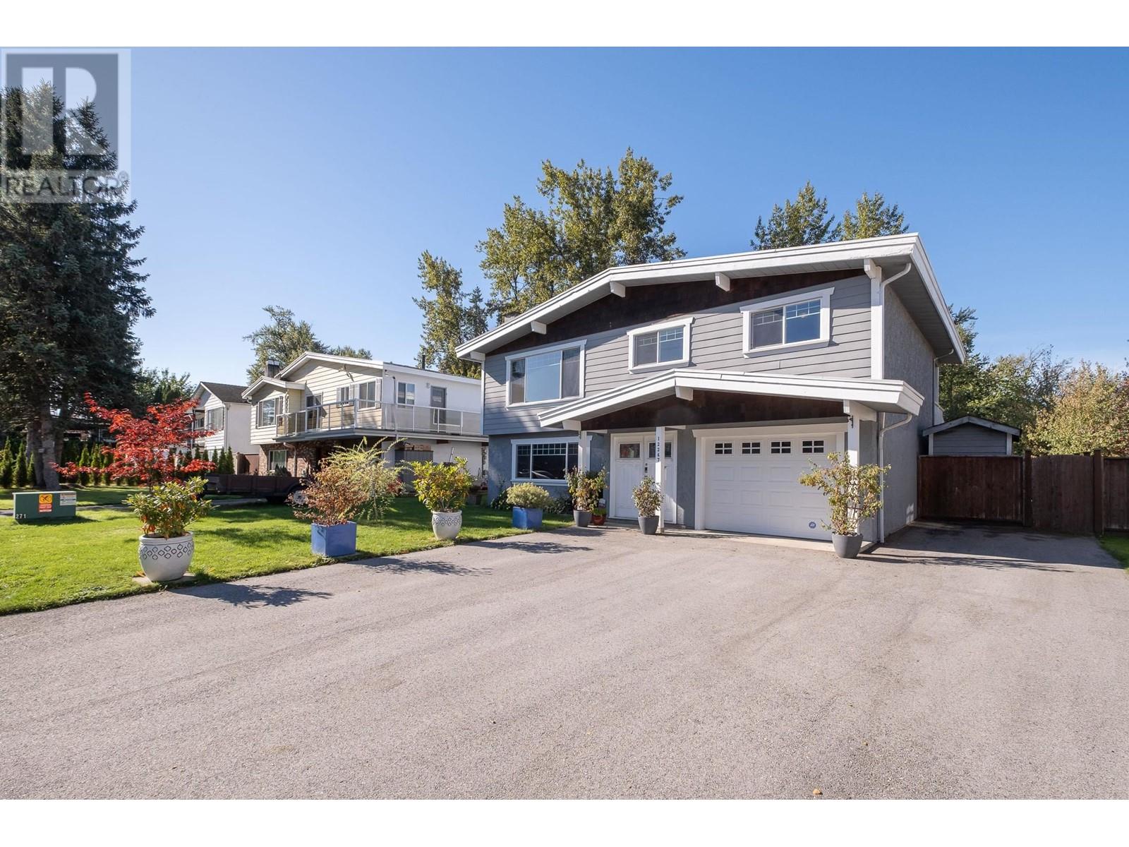 12247 HINCH CRESCENT, maple ridge, British Columbia