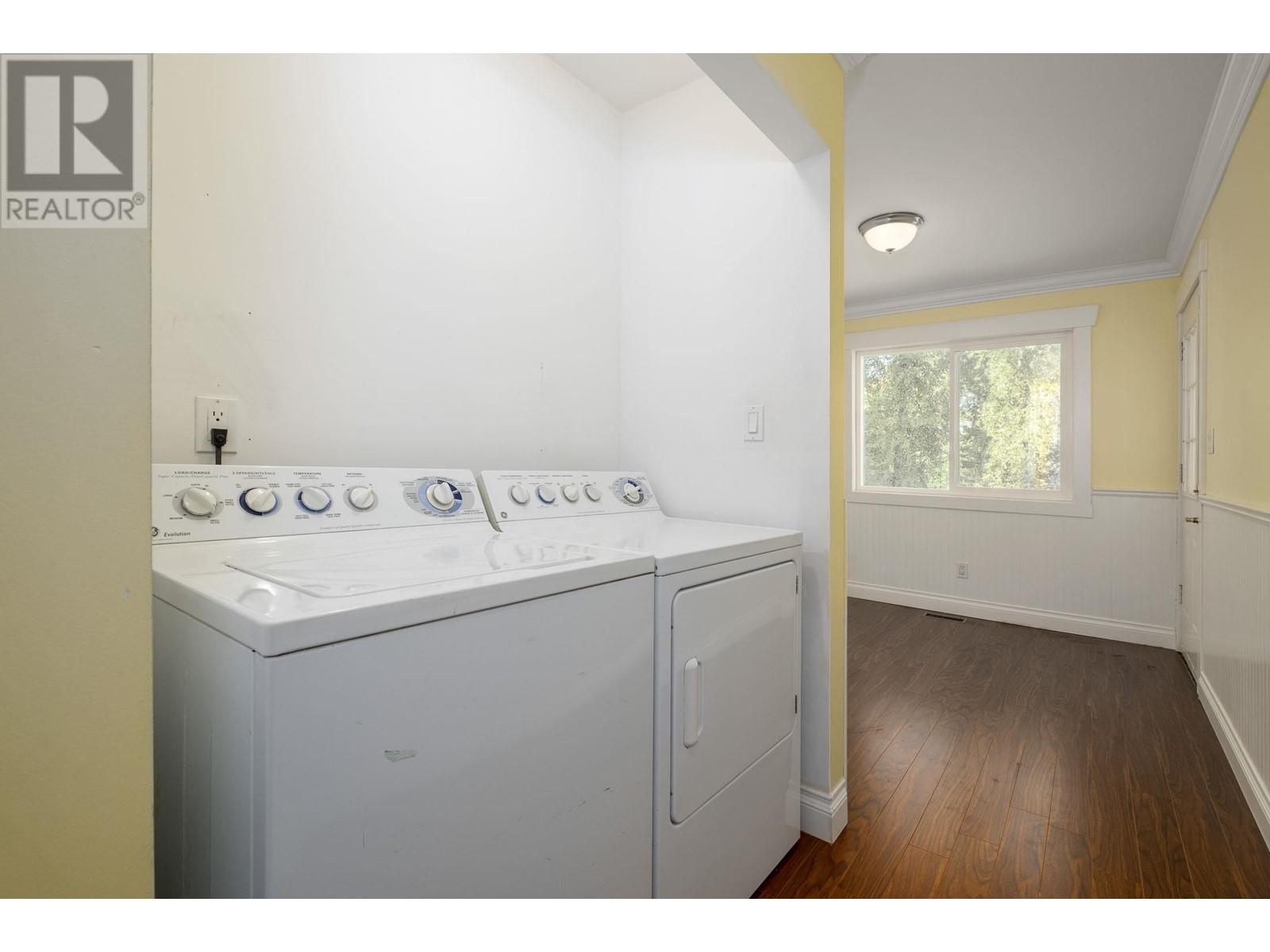 12247 Hinch Crescent, Maple Ridge, British Columbia  V2X 7H3 - Photo 31 - R2824851