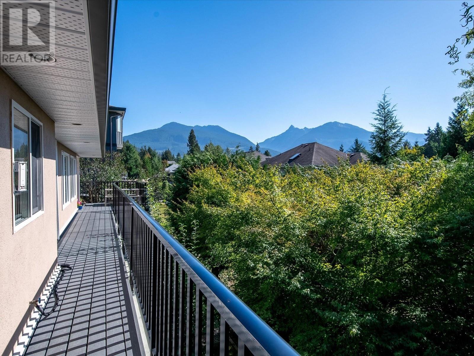 2009 Glacier Heights Place, Squamish, British Columbia  V8B 0G1 - Photo 11 - R2818636