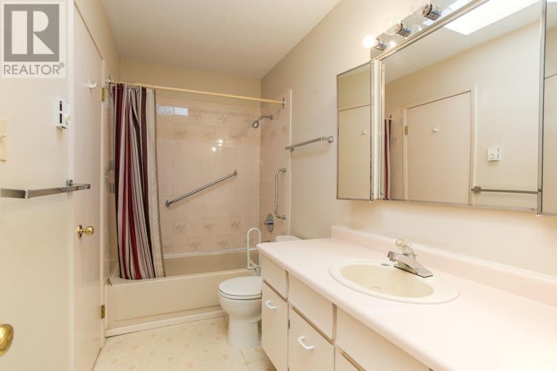 27 10840 Springmont Drive, Richmond, British Columbia  V7E 3S5 - Photo 13 - R2824082