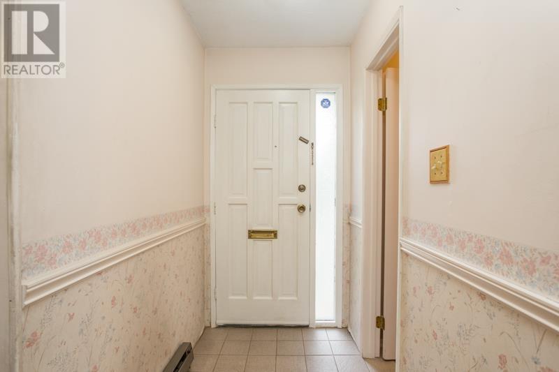 27 10840 Springmont Drive, Richmond, British Columbia  V7E 3S5 - Photo 2 - R2824082