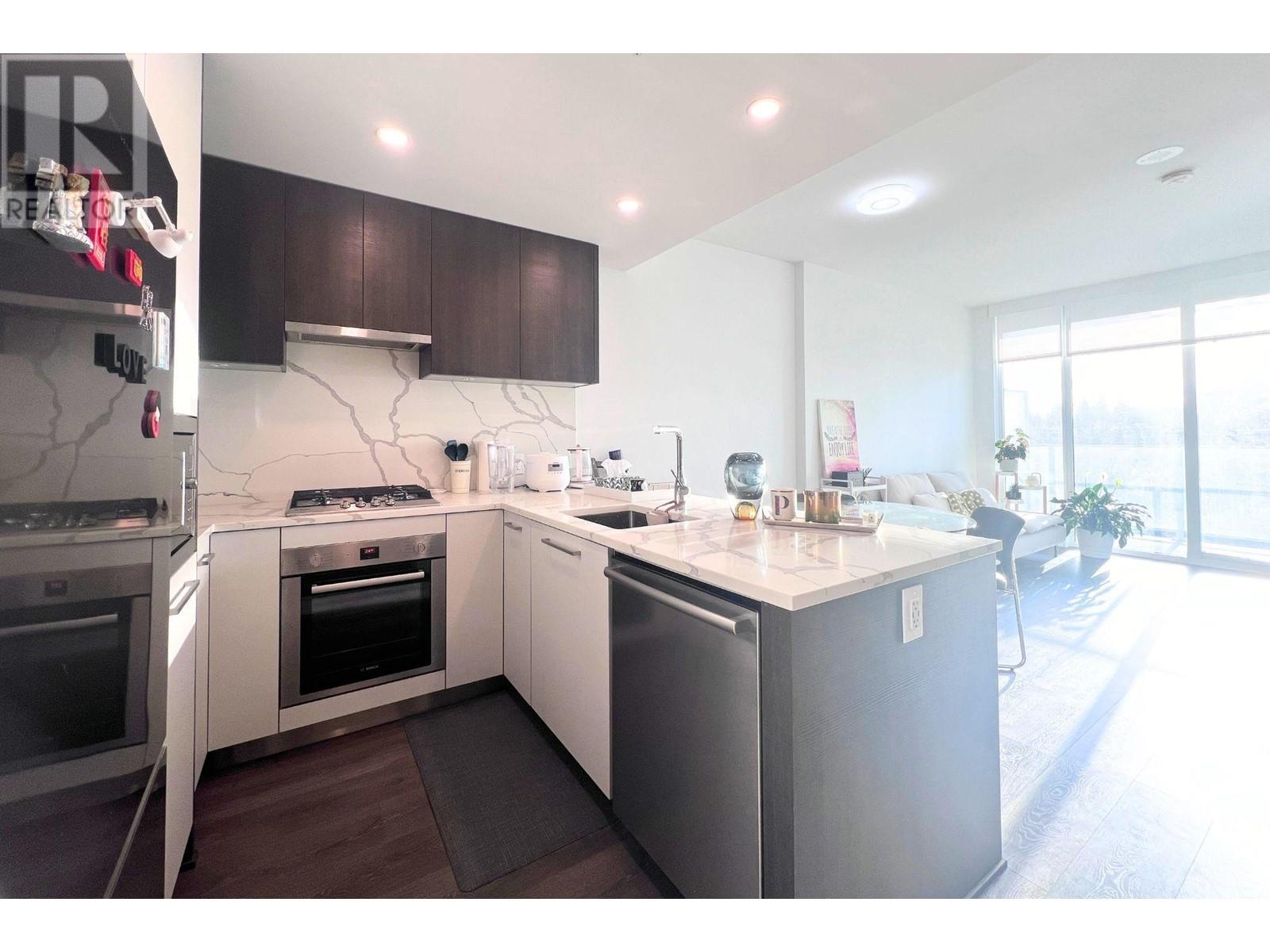 567 Clarke Road, Coquitlam, British Columbia  V3J 0K7 - Photo 3 - R2823175