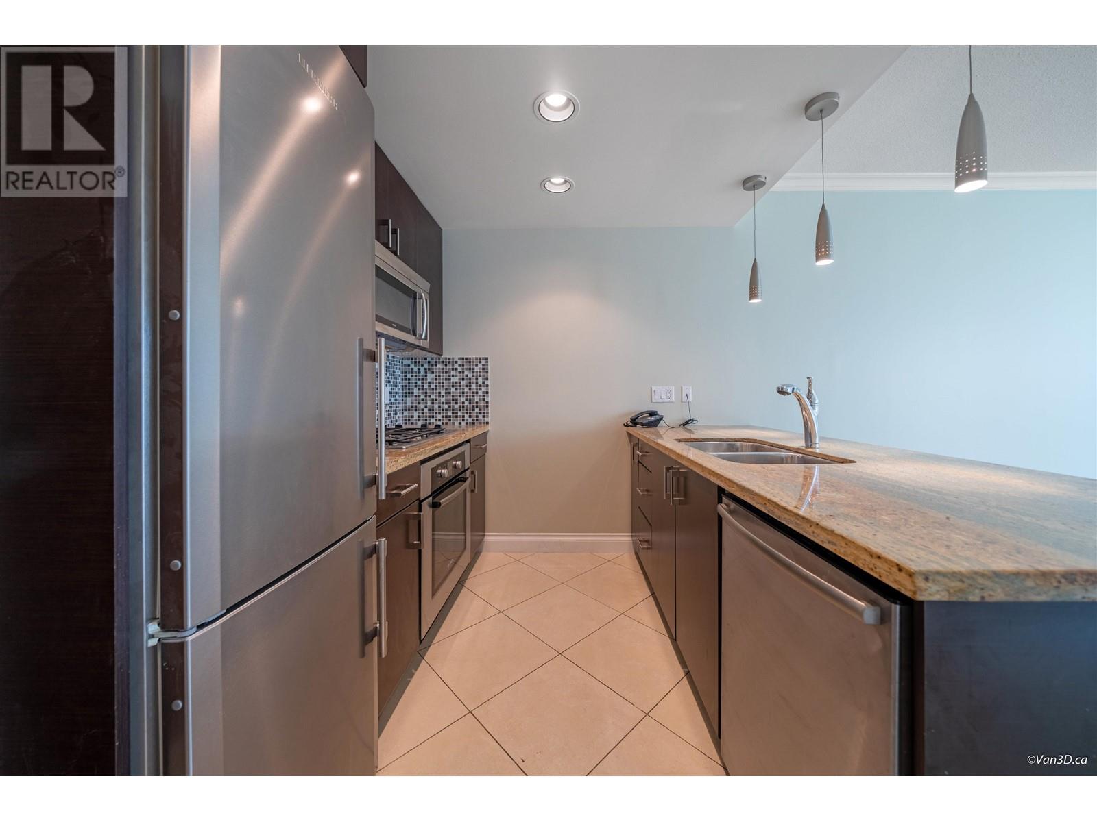 707 172 Victory Ship Way, North Vancouver, British Columbia  V7L 0B5 - Photo 10 - R2824937