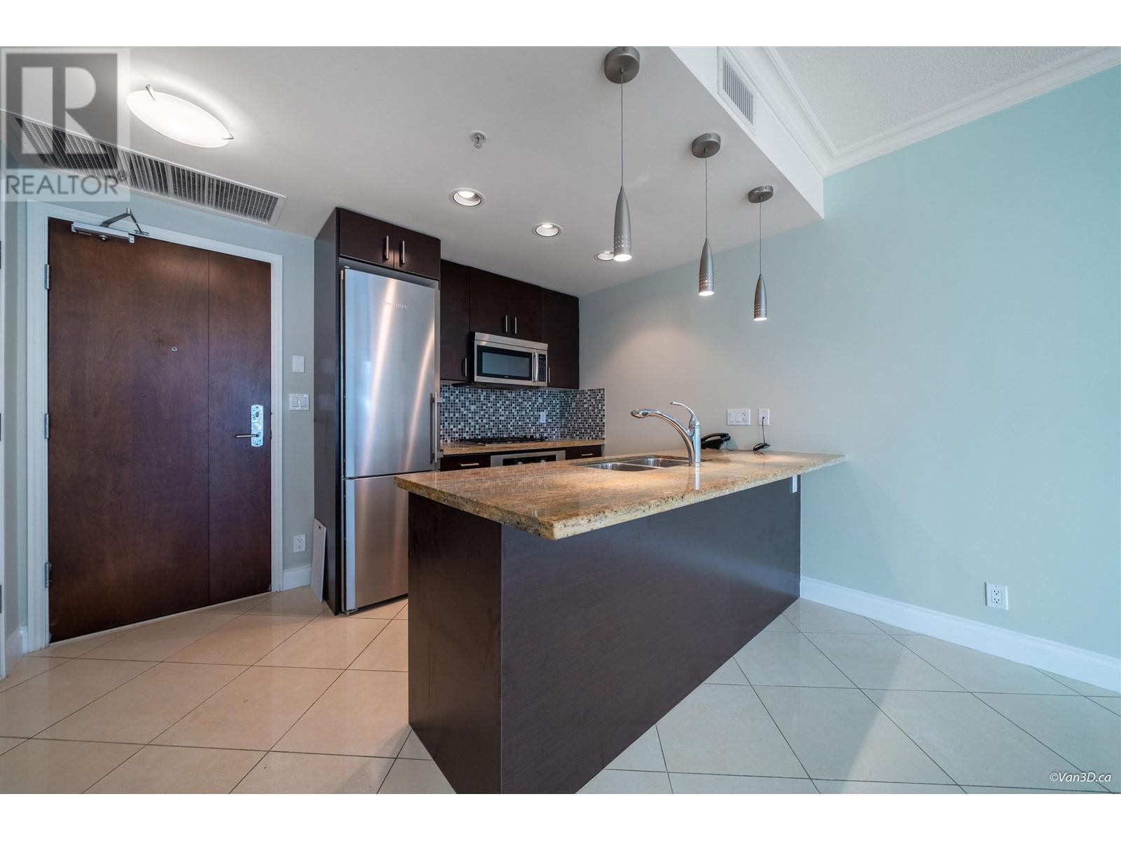 707 172 Victory Ship Way, North Vancouver, British Columbia  V7L 0B5 - Photo 8 - R2824937