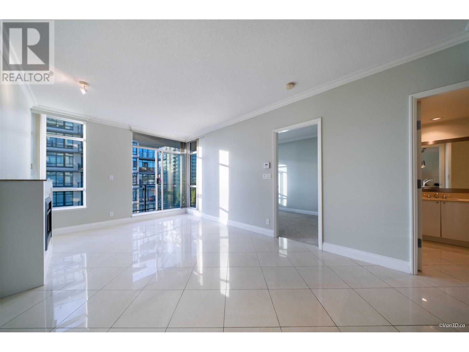 707 172 Victory Ship Way, North Vancouver, British Columbia  V7L 0B5 - Photo 14 - R2824937