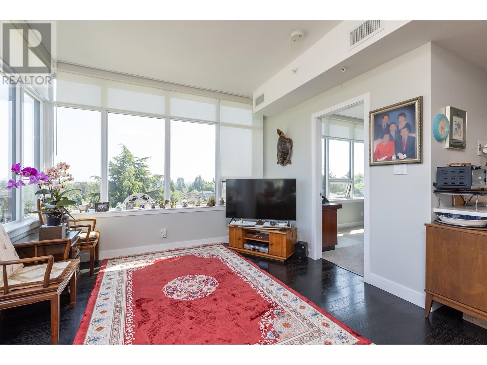 608 6383 Cambie Street, Vancouver, British Columbia  V5Z 0G7 - Photo 4 - R2825017