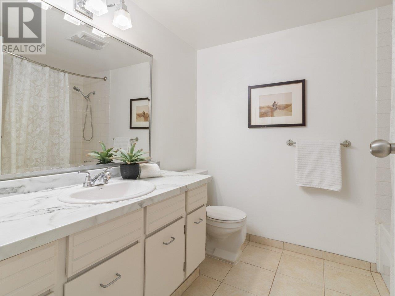 301 236 W 2nd Street, North Vancouver, British Columbia  V7M 1C6 - Photo 14 - R2825020