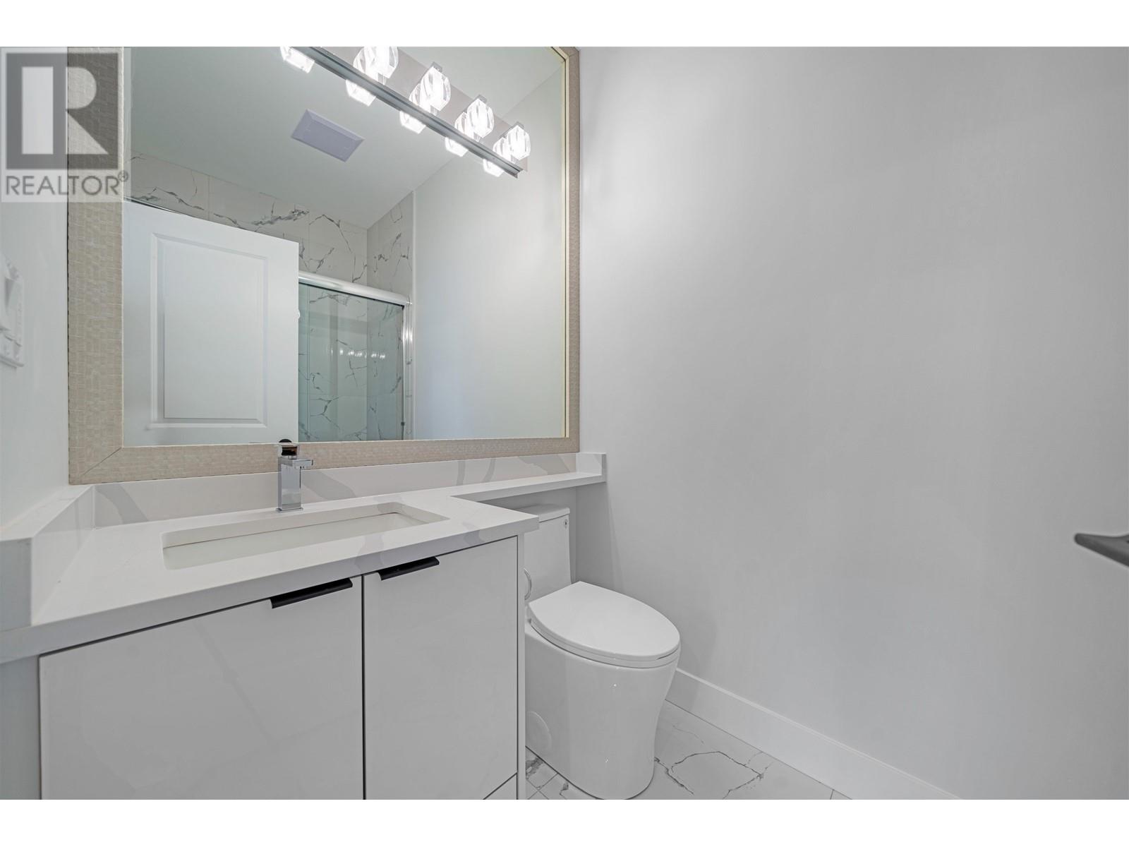 6752 Lakeview Avenue, Burnaby, British Columbia  V5E 2P4 - Photo 30 - R2825024