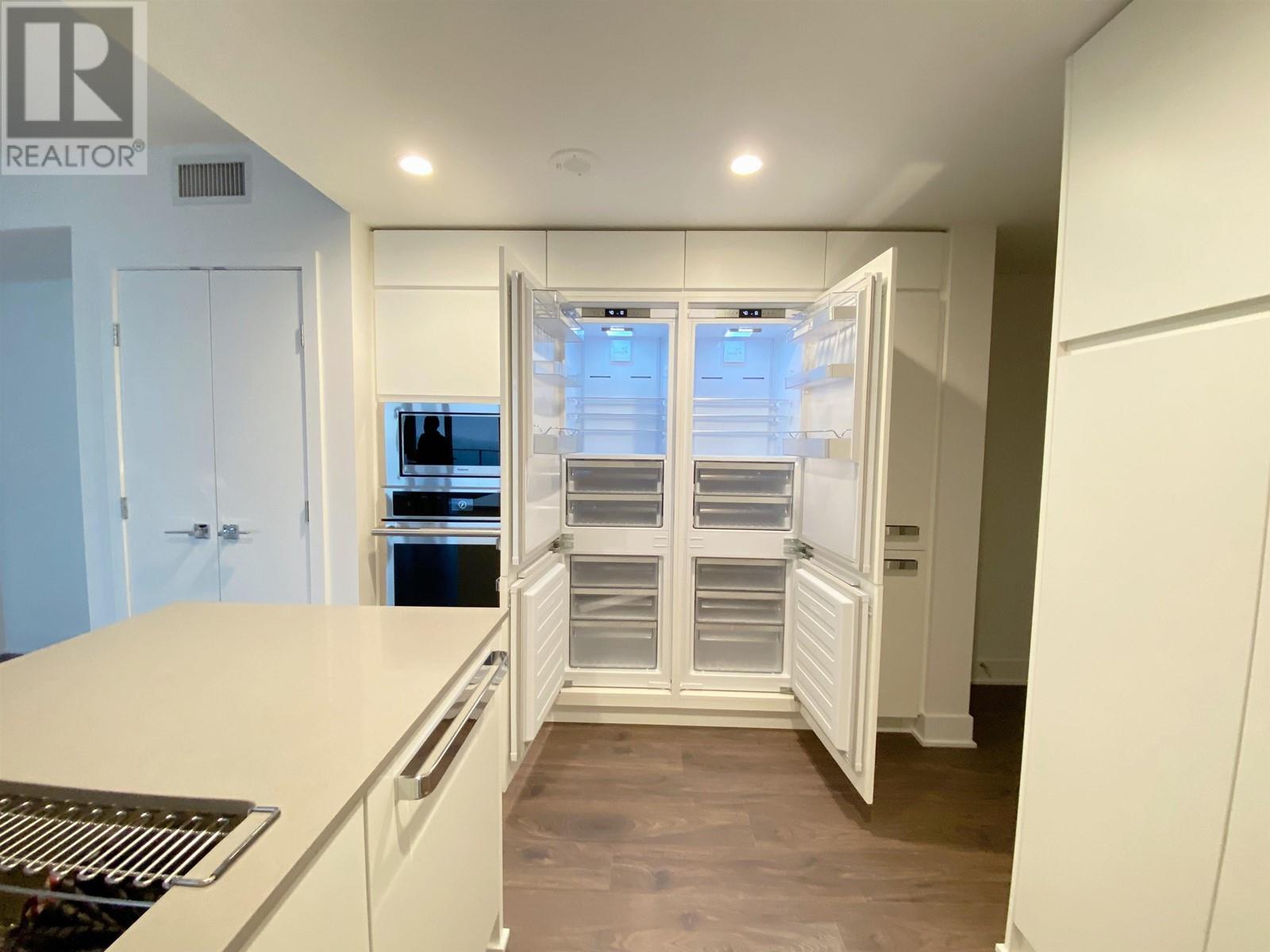 2807 450 Westview Street, Coquitlam, British Columbia  V3K 6C3 - Photo 10 - R2825028