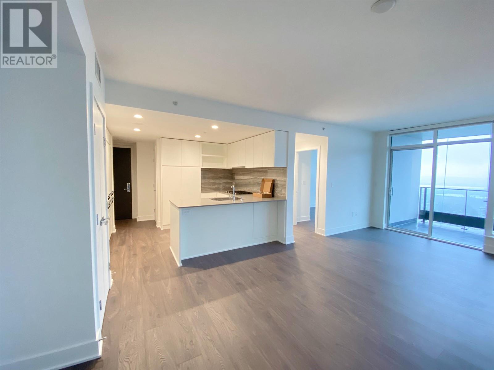 2807 450 Westview Street, Coquitlam, British Columbia  V3K 6C3 - Photo 4 - R2825028