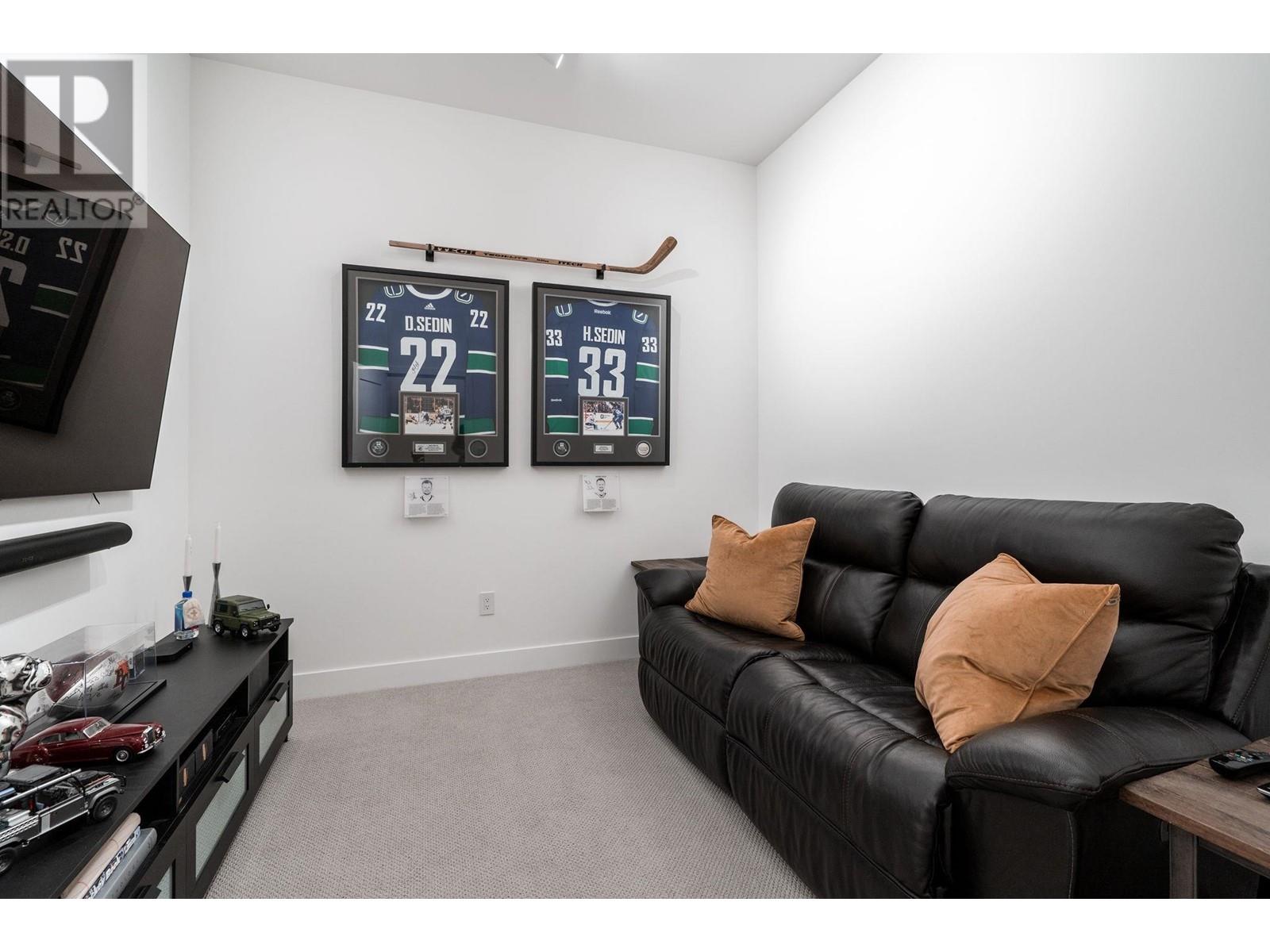 111 2070 Curling Road, North Vancouver, British Columbia  V7P 0C9 - Photo 29 - R2825029