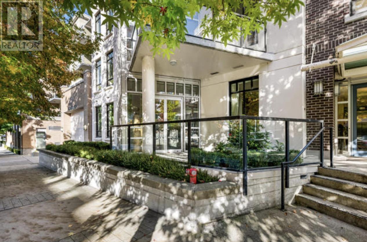 1 605 Clyde Avenue, West Vancouver, British Columbia  V7T 1C7 - Photo 3 - R2825037