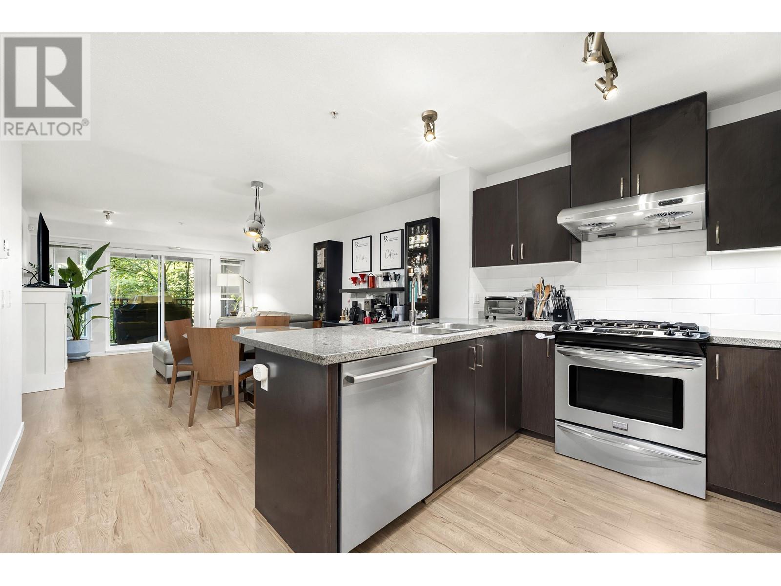 207 3050 DAYANEE SPRINGS BOULEVARD, coquitlam, British Columbia
