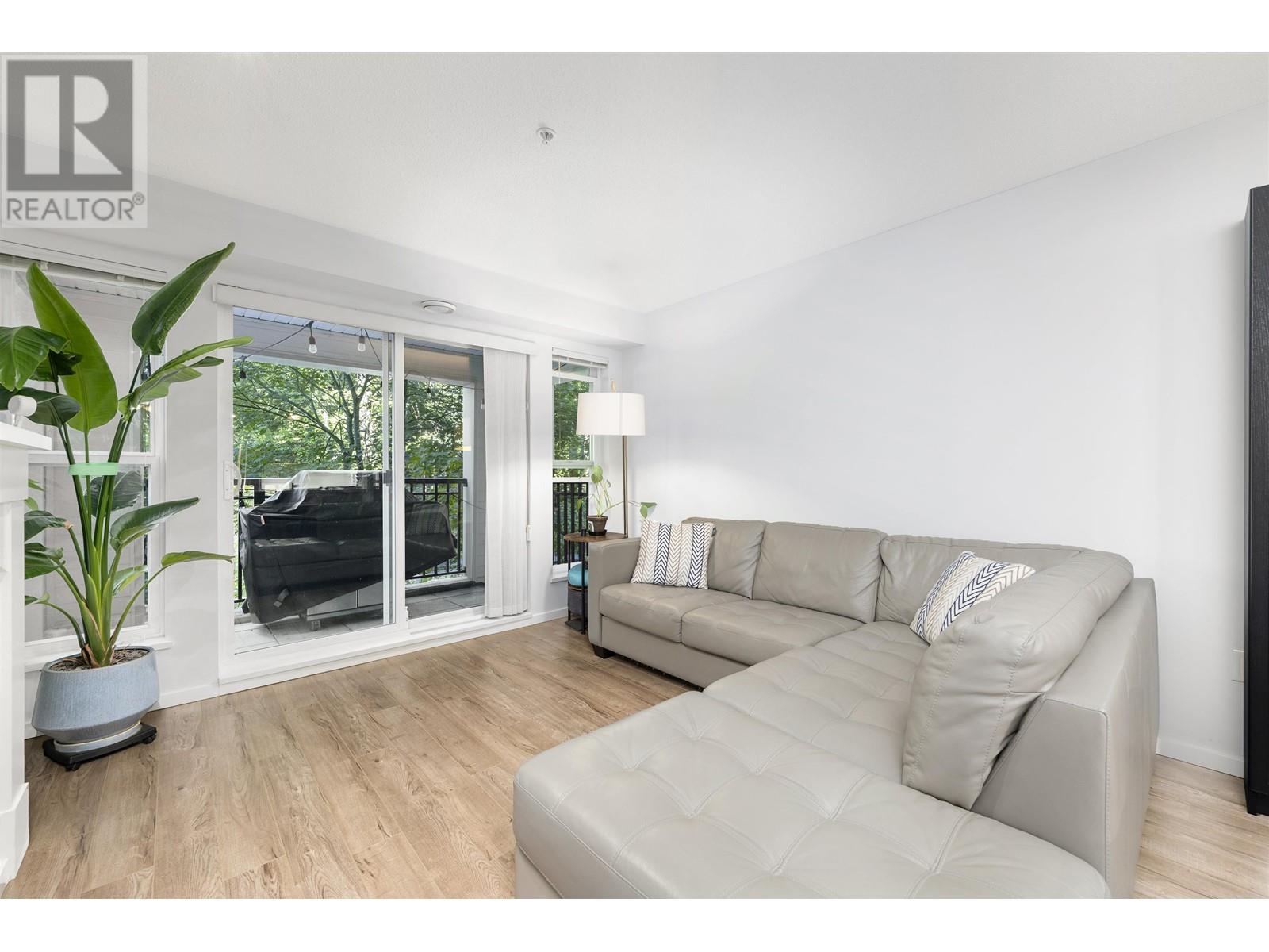 207 3050 Dayanee Springs Boulevard, Coquitlam, British Columbia  V3E 0A2 - Photo 10 - R2825059