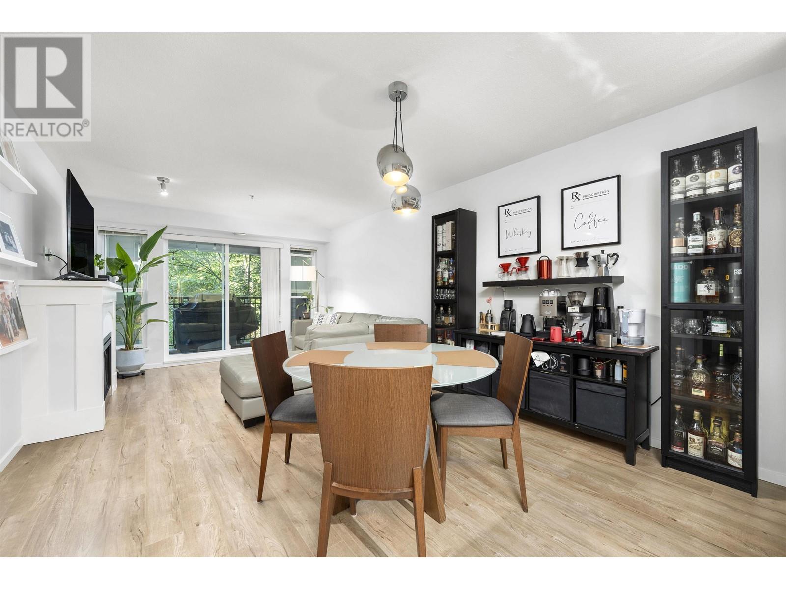 207 3050 Dayanee Springs Boulevard, Coquitlam, British Columbia  V3E 0A2 - Photo 6 - R2825059