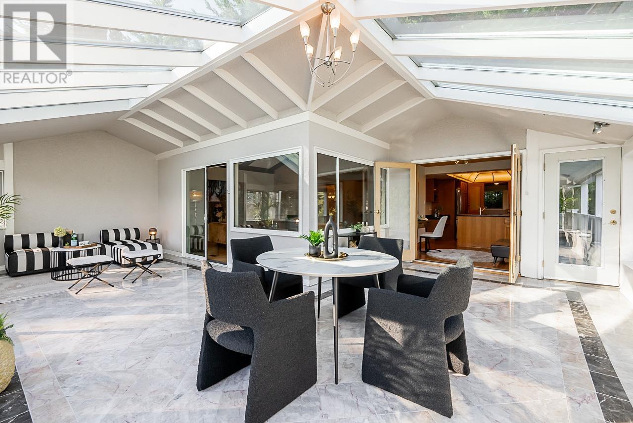 4365 WOODCREST ROAD, west vancouver, British Columbia