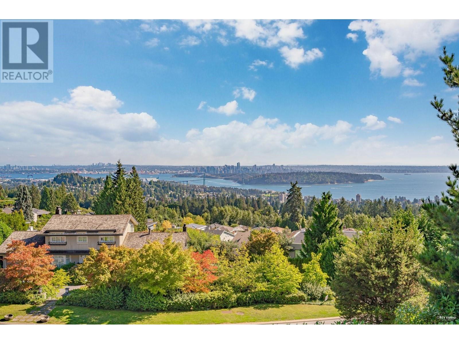 1373 Camwell Drive, West Vancouver, British Columbia  V7S 2M6 - Photo 15 - R2825025