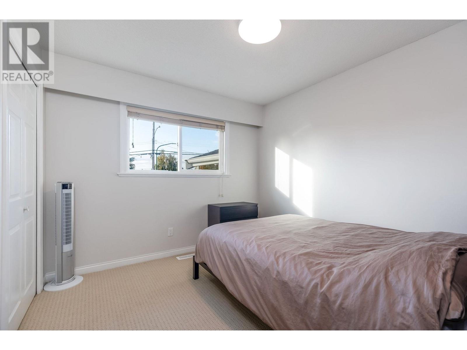 5603 Spruce Street, Burnaby, British Columbia  V5G 1Y7 - Photo 14 - R2825035