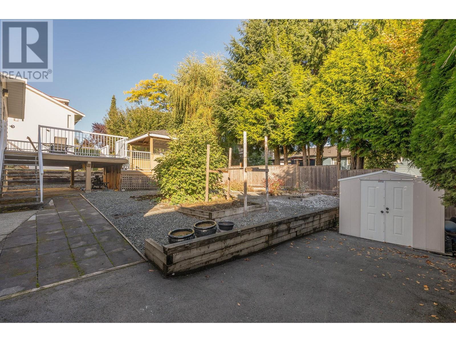 5603 Spruce Street, Burnaby, British Columbia  V5G 1Y7 - Photo 26 - R2825035