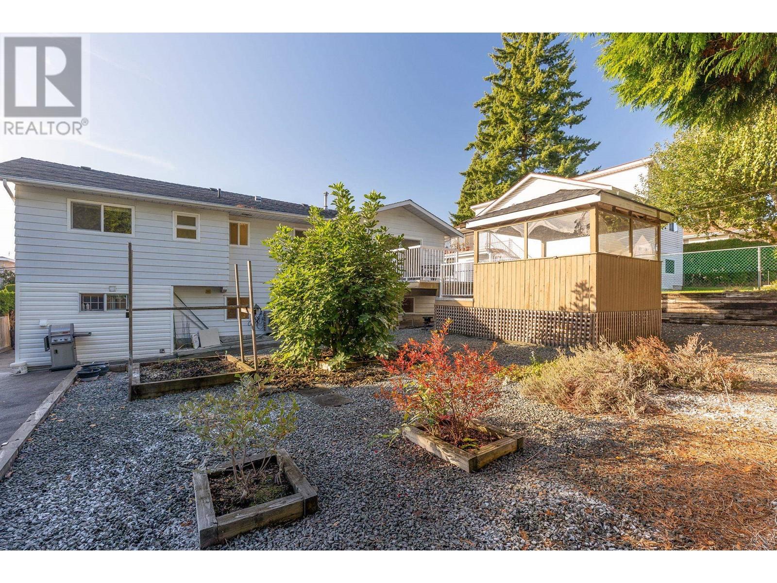 5603 Spruce Street, Burnaby, British Columbia  V5G 1Y7 - Photo 27 - R2825035