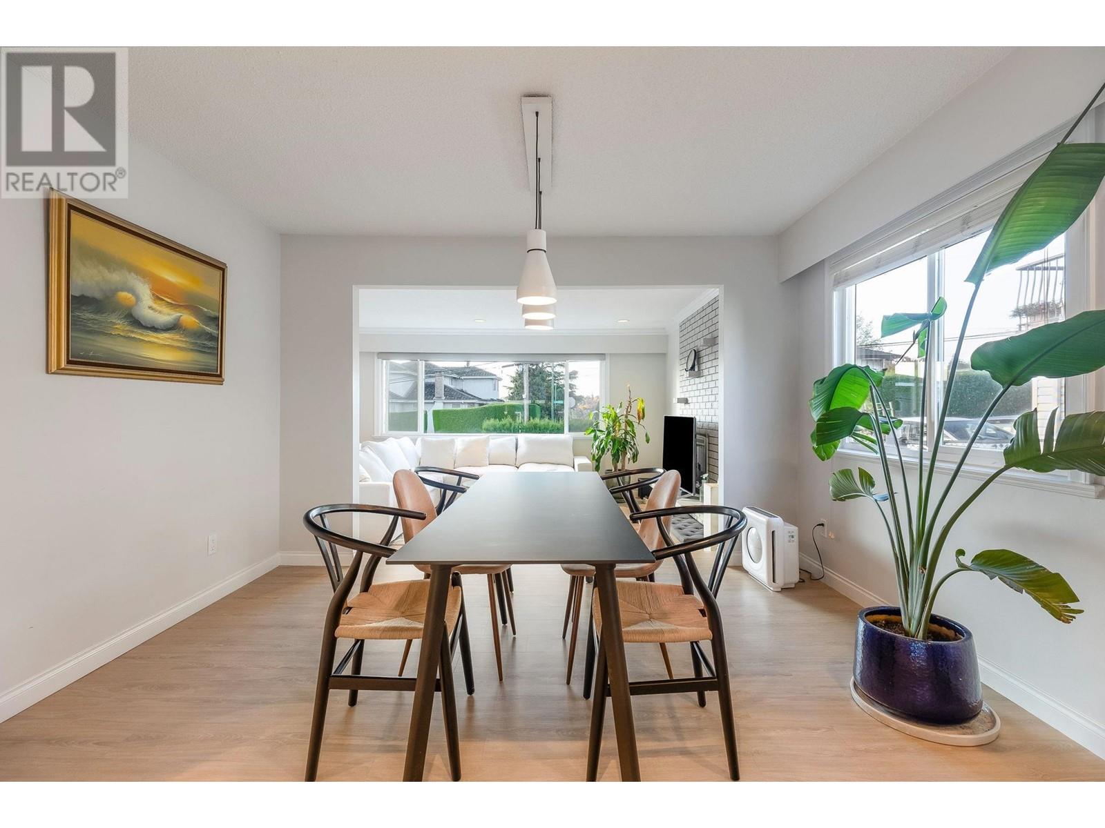 5603 Spruce Street, Burnaby, British Columbia  V5G 1Y7 - Photo 6 - R2825035
