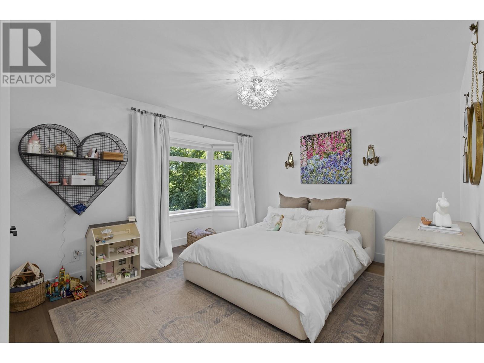 5721 Westport Court, West Vancouver, British Columbia  V7W 2X9 - Photo 28 - R2825048