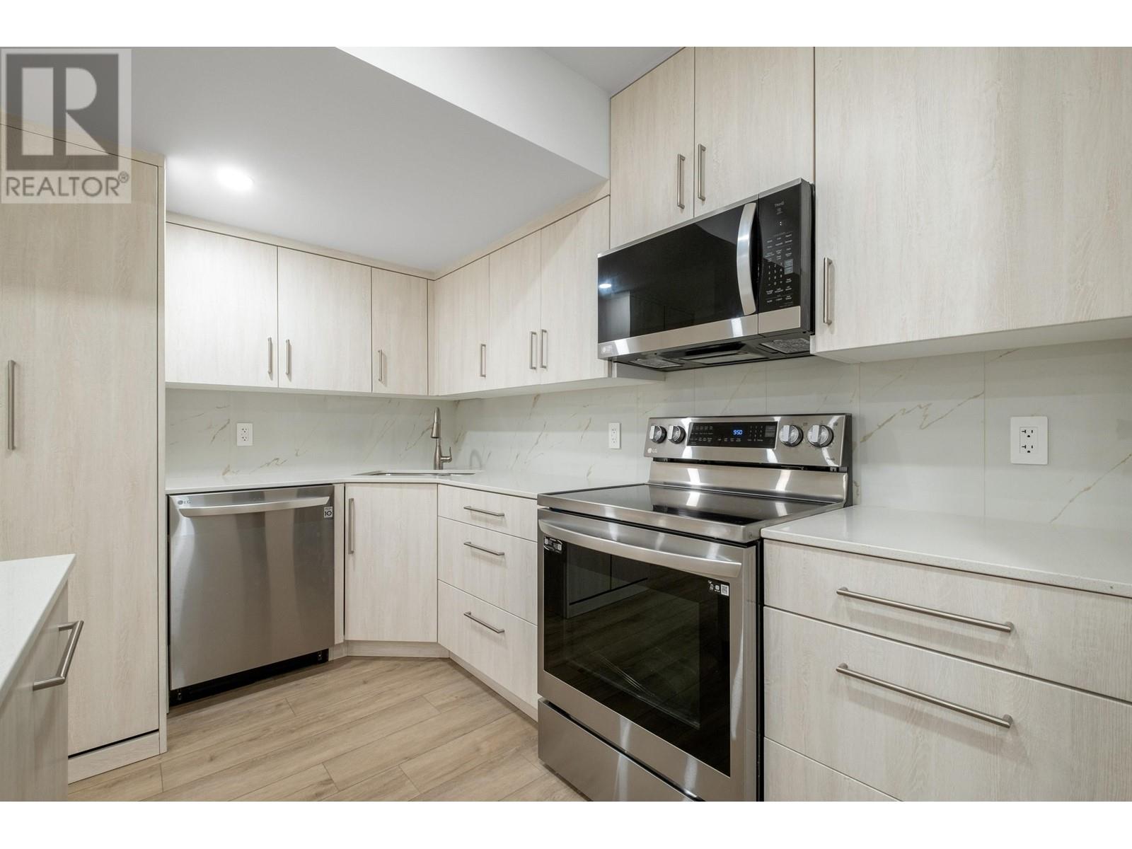 4164 Madeley Road, North Vancouver, British Columbia  V7N 4C9 - Photo 24 - R2825049